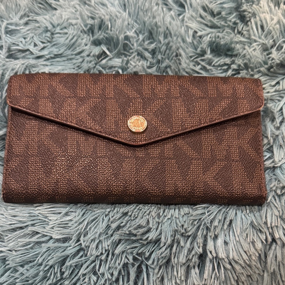 Authentic Michael Kors Wallet